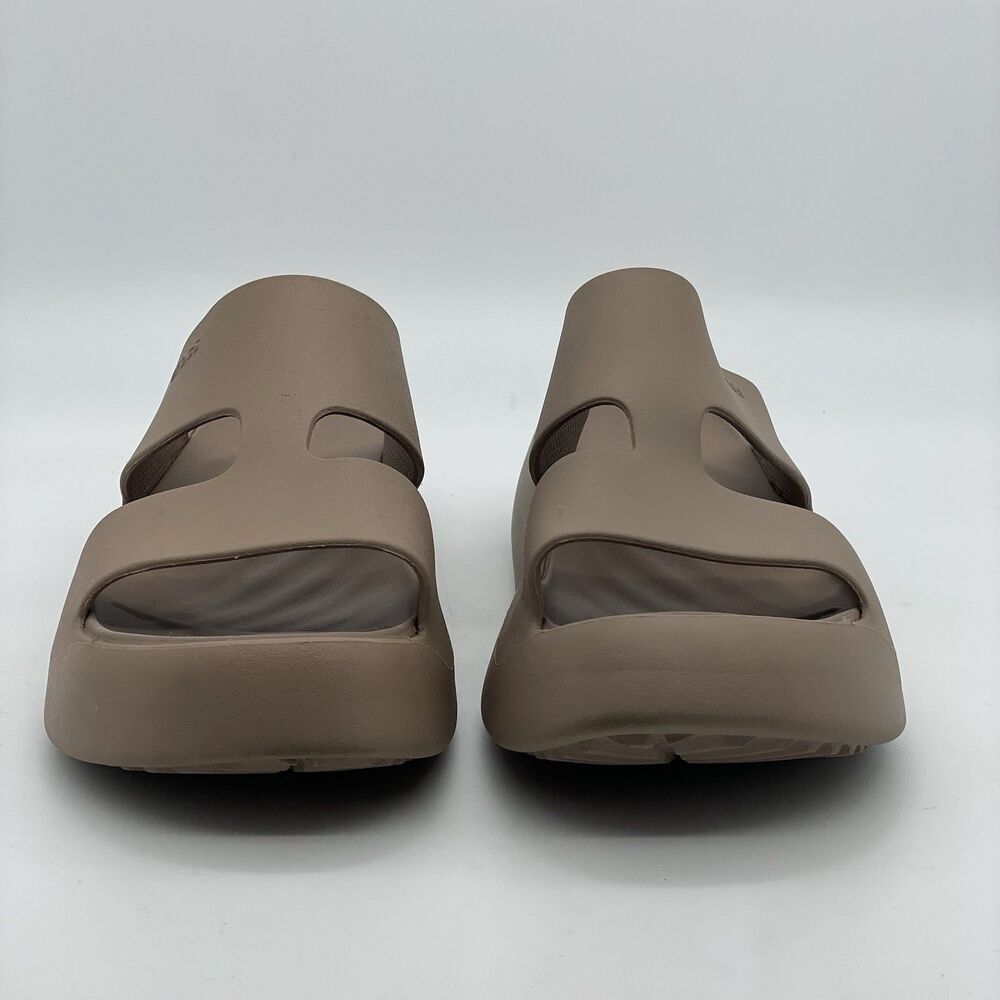 Crocs Getaway Platform H-Strap Sandals Women's 6 Taupe Casual Open Toe Comfort - Picture 8 of 16
